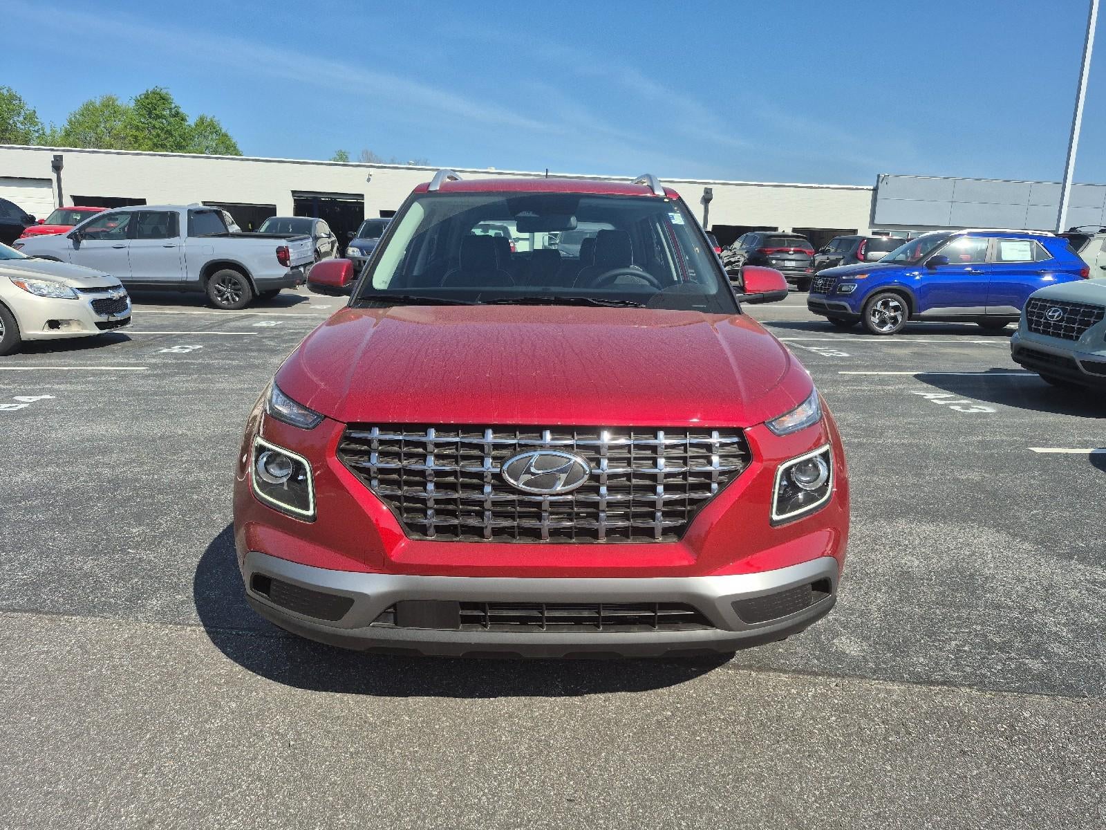 2025 Hyundai VENUE Limited