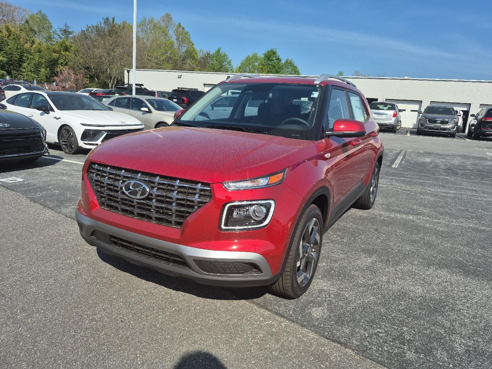 2025 Hyundai VENUE Limited