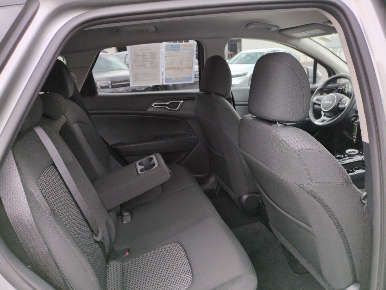 2025 Kia Sportage Hybrid LX