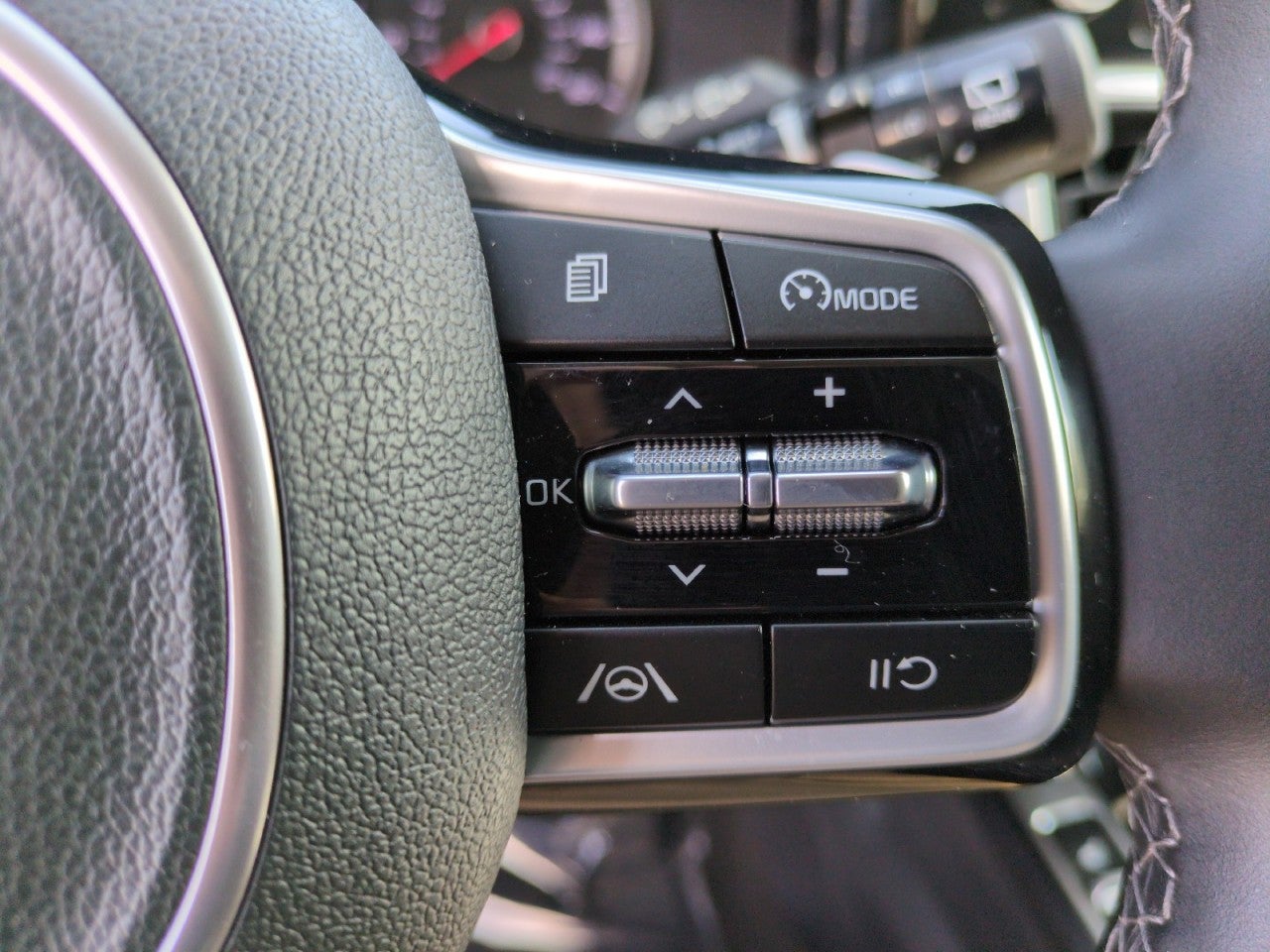 2022 Kia Sorento Hybrid S