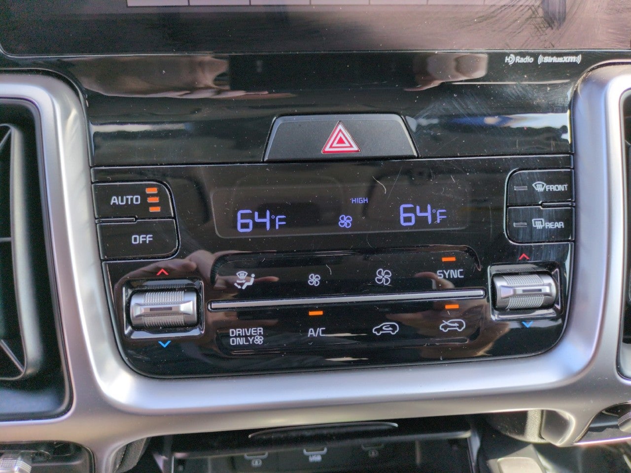 2022 Kia Sorento Hybrid S