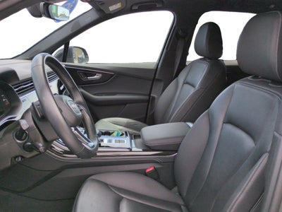 2025 Audi Q7 Premium Plus
